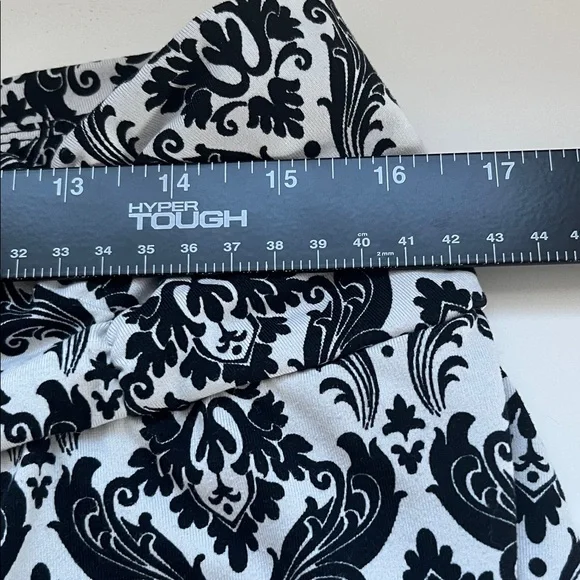 Soybu Black and White Damask Midi Skirt - Picture 7 of 7